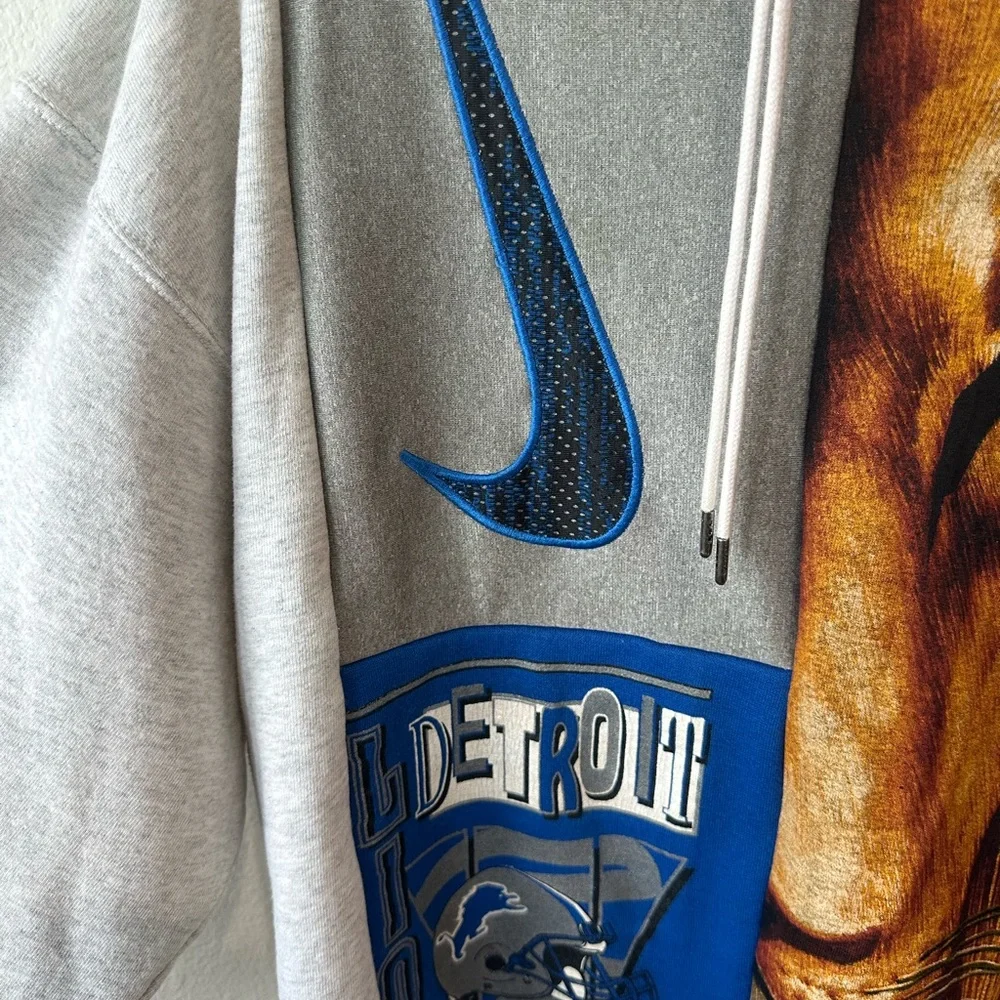 Detroit Lions Custom Blue and Gray Hoodie - Picture 2 of 3